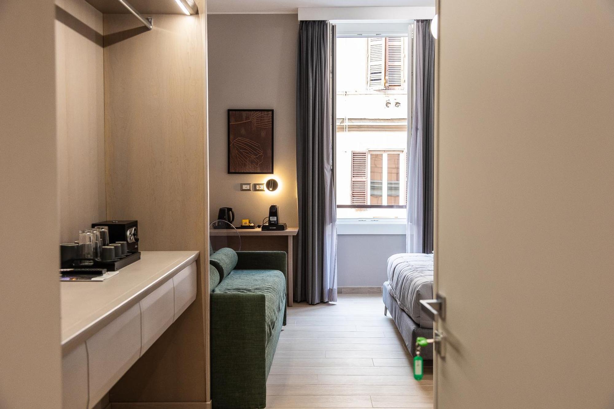 רומא Iron Luxury Rooms מראה חיצוני תמונה