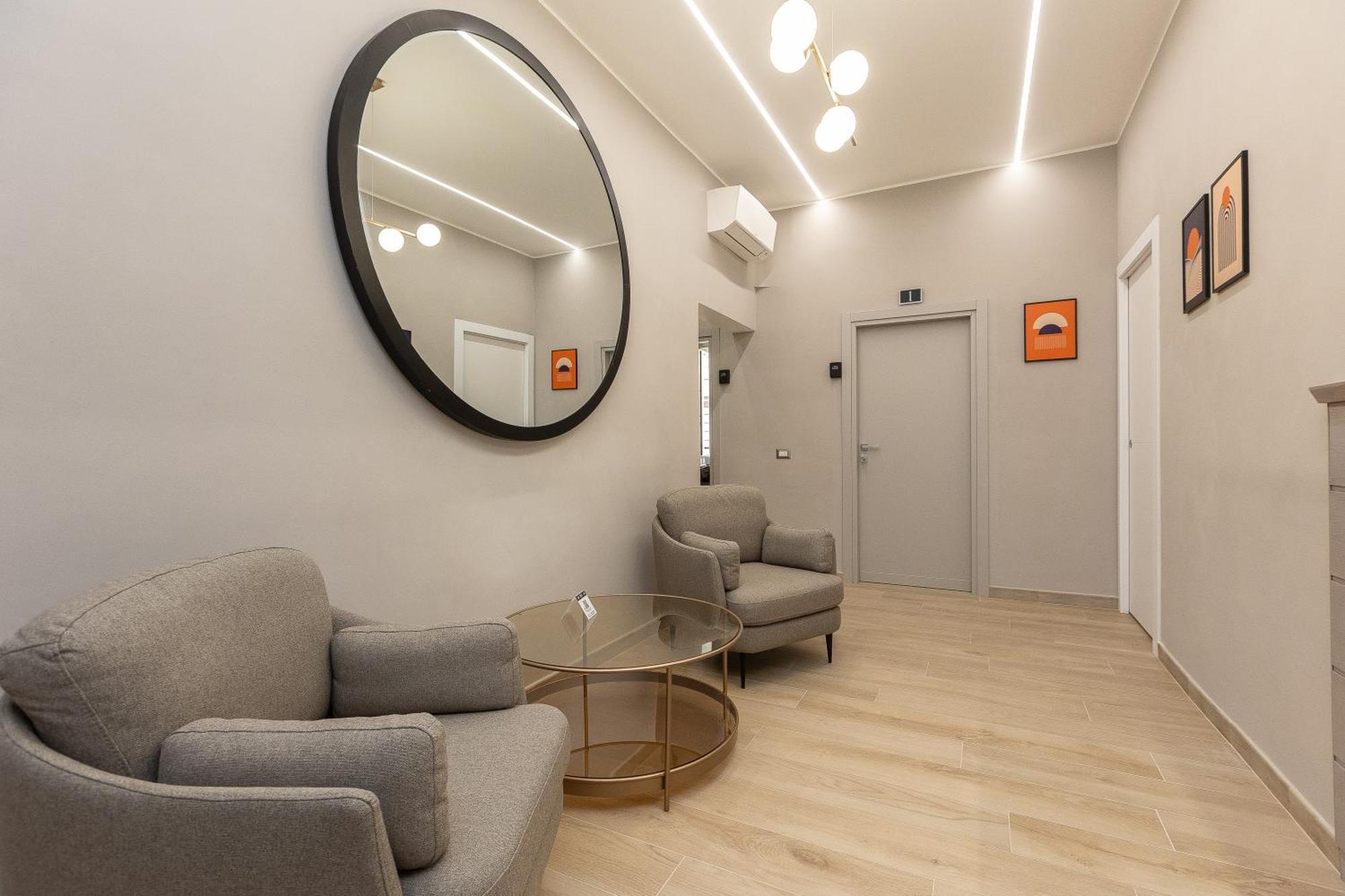 רומא Iron Luxury Rooms מראה חיצוני תמונה